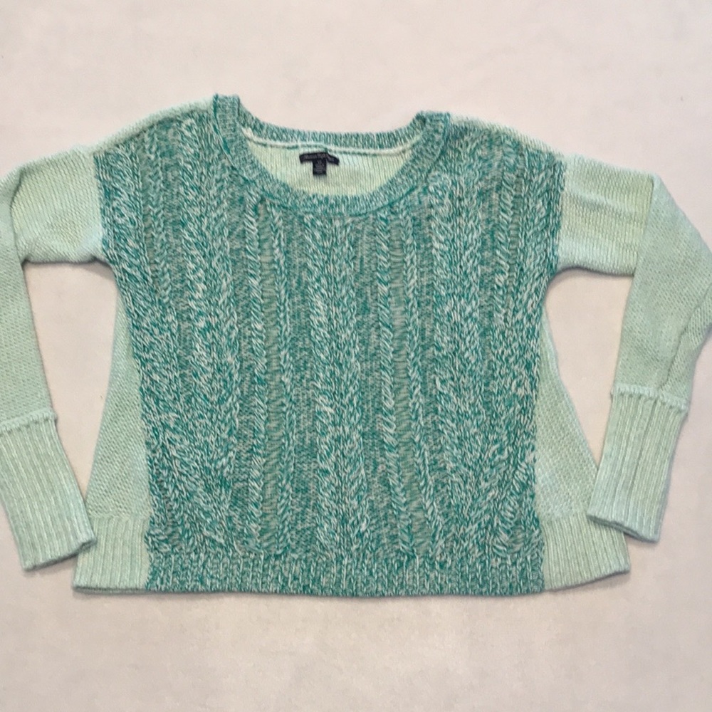 American Eagle woman’s sweater, teal, small